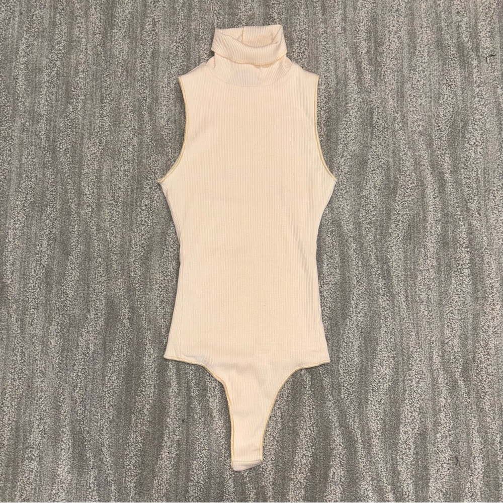 Show Me Your MuMu Ivory Sleeveless Ribbed Turtleneck Bodysuit Women’s XS